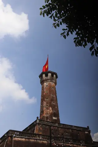 Hình Ảnh Biểu Tượng Hà Nội 2026: Hành Trình Từ Di Sản Hàng Nghìn Năm Đến Đô Thị Hiện Đại Sôi Động
