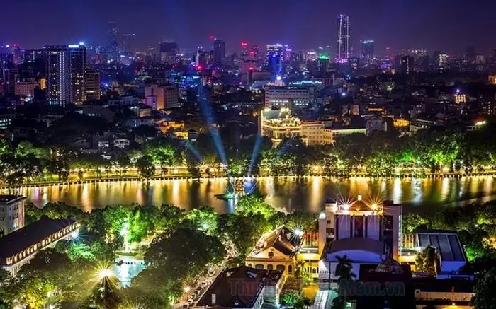 Hà Nội Về Đêm 2026: Hành Trình Qua Ống Kính Của Thành Phố Không Ngủ Hà Nội Về Đêm 2026: Hành Trình Qua Ống Kính Của Thành Phố Không Ngủ