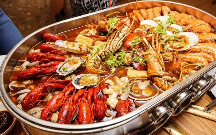 Học Nấu Ăn Mở Quán Ốc 2026: Lộ Trình Từ A-Z Cho Người Mới Bắt Đầu, Bí Quyết Vị Ngon - Lãi Cao - Khách Về