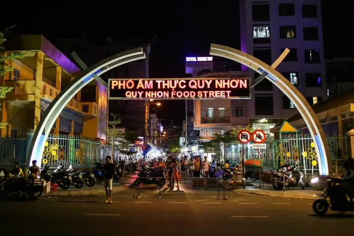 Hội Chợ Ẩm Thực Quy Nhơn 2026: Hành Trình Khám Phá "thiên Đường Ẩm Thực" Biển Đông Đầy Hấp Dẫn Hội Chợ Ẩm Thực Quy Nhơn 2026: Hành Trình Khám Phá "thiên Đường Ẩm Thực" Biển Đông Đầy Hấp Dẫn