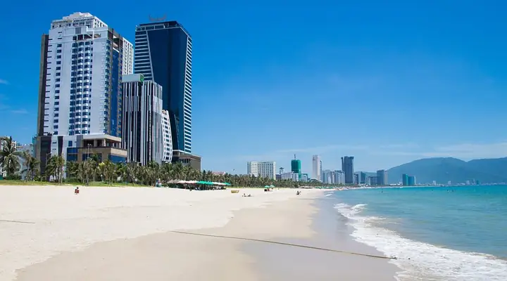 Bãi Biển Mỹ Khê Dài Bao Nhiêu? Chi Tiết Độ Dài, Địa Lý & Hướng Dẫn Khám Phá Toàn Diện Năm 2026