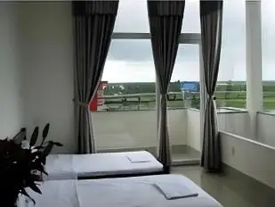 Top Khách Sạn Dã Thảo Cần Thơ 2026: Trải Nghiệm "chữa Lành" Giữa Mênh Mang Đồng Lúa Và Cánh Đồng Hoa