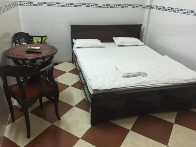 Khách Sạn Mỹ Ngọc Cần Thơ: Review Chi Tiết Giá, Phòng, Dịch Vụ & Trải Nghiệm Thực Tế Năm 2026