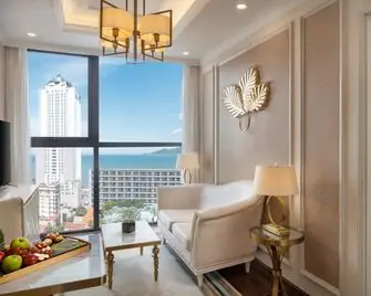 Top Khách Sạn Nha Trang Gần Chợ Đầm 2026: Review Chi Tiết, Giá Tốt, Đi Biển, Ăn Chơi Cực Tiện