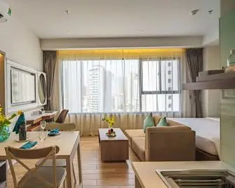 Top Khách Sạn Nha Trang Gần Chợ Đầm 2026: Review Chi Tiết, Giá Tốt, Đi Biển, Ăn Chơi Cực Tiện