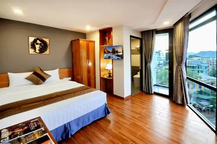 Top Khách Sạn Nha Trang Gần Chợ Đầm 2026: Review Chi Tiết, Giá Tốt, Đi Biển, Ăn Chơi Cực Tiện