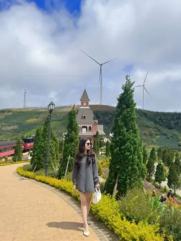 Khu Vườn Châu Âu Đà Lạt 2026: Trải Nghiệm "mini Châu Âu" Trọn Vẹn Nhất Tại Thành Phố Ngàn Hoa Khu Vườn Châu Âu Đà Lạt 2026: Trải Nghiệm "mini Châu Âu" Trọn Vẹn Nhất Tại Thành Phố Ngàn Hoa
