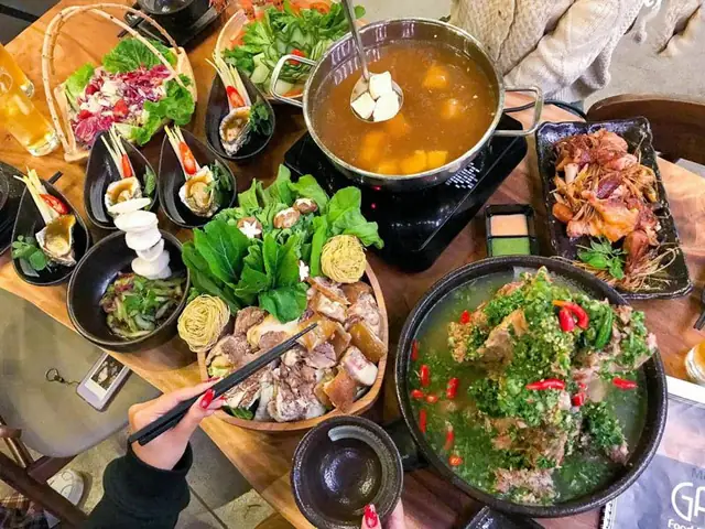 Lẩu Bò Đà Lạt Ba Toa: Đỉnh Cao Hương Vị Núi Rừng Năm 2026 – Review Chi Tiết, Menu, Giá Cả Và Bí Quyết Ăn "chuẩn Không Cần Chỉnh"