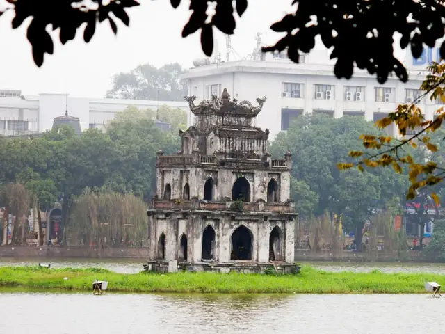 Lịch Sử Hồ Gươm Hà Nội: Hành Trình Thiên Niên Ký Của "tim Đỏ" Thủ Đô
