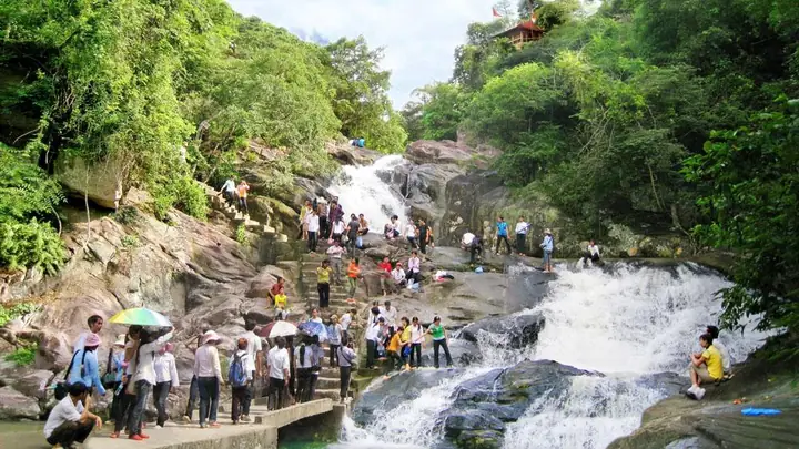 Xu Hướng Mở Khu Du Lịch Sinh Thái Năm 2026: Chiến Lược, Quy Trình Pháp Lý Và Bí Quyết Vận Hành Bền Vững