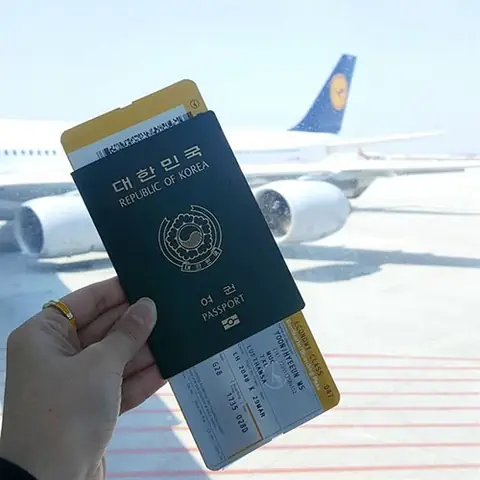 Mua Vé Máy Bay Năm 2026: Có Cần Hộ Chiếu Không? Quy Định Chi Tiết, Lưu Ý Quan Trọng Và Hướng Dẫn Thao Tác Tránh Sai Lầm Mua Vé Máy Bay Năm 2026: Có Cần Hộ Chiếu Không? Quy Định Chi Tiết, Lưu Ý Quan Trọng Và Hướng Dẫn Thao Tác Tránh Sai Lầm