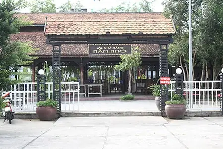 Thực Đơn & Bảng Giá Nhà Hàng 5 Nhỏ Rạch Giá 2026: Chi Tiết Món Ăn, Combo Tiết Kiệm & Mẹo Ăn Ngon Hết Nấc