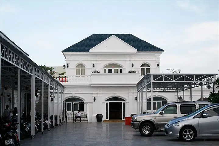Thực Đơn & Bảng Giá Nhà Hàng 5 Nhỏ Rạch Giá 2026: Chi Tiết Món Ăn, Combo Tiết Kiệm & Mẹo Ăn Ngon Hết Nấc