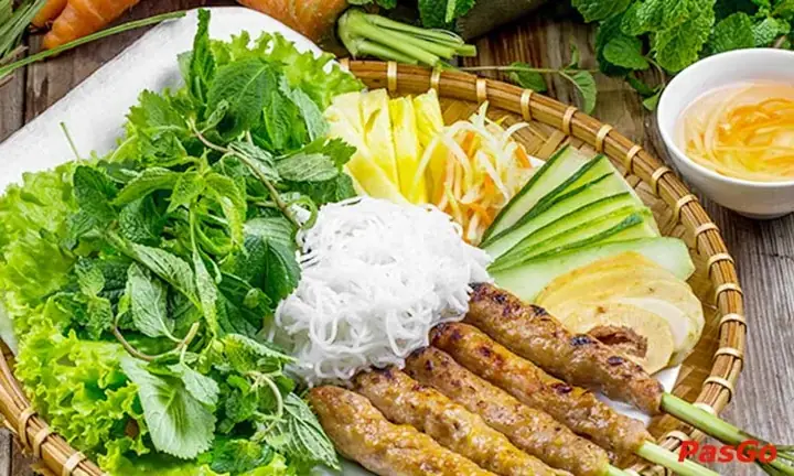 Nhà Hàng Nét Huế 153 Láng Hạ: Đỉnh Cao Hương Vị Cổ Đô Tại Trái Tim Hà Nội Năm 2026