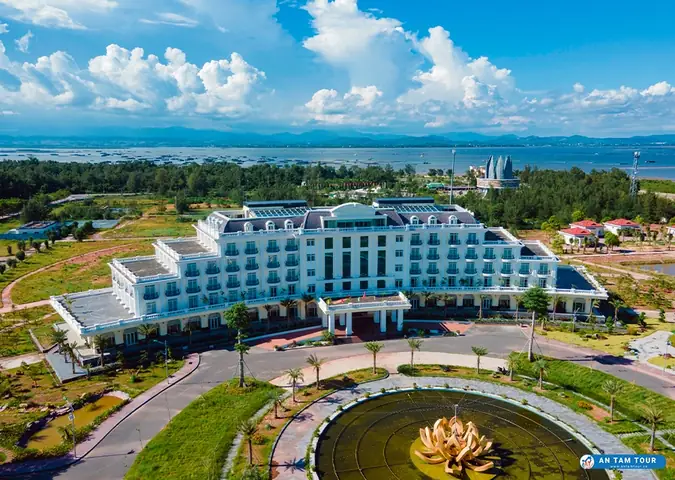 Top 10+ Nhà Nghỉ Trà Cổ Móng Cái Tốt Nhất 2026: Giá Rẻ, Sạch, Gần Biển, Review Chi Tiết Nên Ở