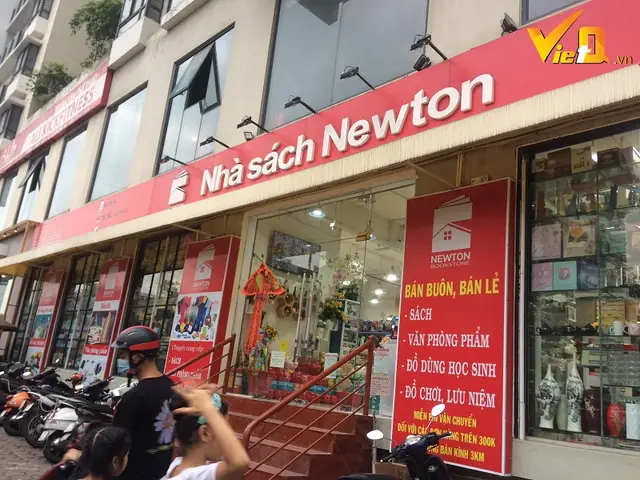 Nhà Sách Giáo Dục Trung Kính 2026: Địa Chỉ Uy Tín, Kho Sách Khổng Lồ & Trải Nghiệm Mua Sắm Đỉnh Cao Cho Người Việt