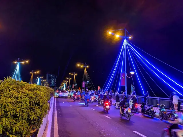 Nhảy Cầu Trần Phú Nha Trang 2026: Trải Nghiệm Cực Lím "đỉnh Cao" Biển Đông, Giá Vé, Lịch Hoạt Động & Bí Quyết An Toàn