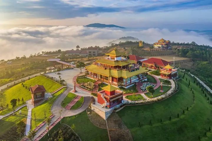 Top Những Địa Điểm Hot Nhất Ở Đà Lạt Năm 2026: Hướng Dẫn Du Lịch Chi Tiết Cho Hành Trình "chữa Lành" Hoàn Hảo