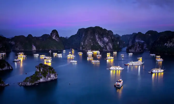 Top 15+ Địa Điểm Đi Chơi Tại Vịnh Hạ Long 2026: Hướng Dẫn Chi Tiết, Giá Vé & Mẹo Du Lịch Mới Nhất Top 15+ Địa Điểm Đi Chơi Tại Vịnh Hạ Long 2026: Hướng Dẫn Chi Tiết, Giá Vé & Mẹo Du Lịch Mới Nhất