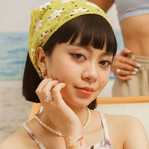Top Quà Kỷ Niệm 1 Năm Yêu Nhau Cho Bạn Gái 2026: Gợi Ý Ý Nghĩa, Romantic Và "chạm" Tim