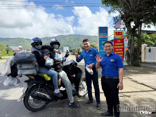 Top Quà Tặng Cho Người Đi Tu Năm 2026: Ý Nghĩa, Thiện Nghiệp & Hướng Dẫn Chọn Mua Chuẩn Chỉn