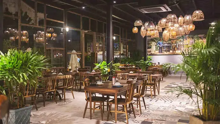 Top Quán Ăn Đẹp Ở Sài Gòn 2026: Hành Trình Khám Phá Ẩm Thực & Check-in "chuẩn Không Cần Chỉnh" Cho Mọi Túi Tiền