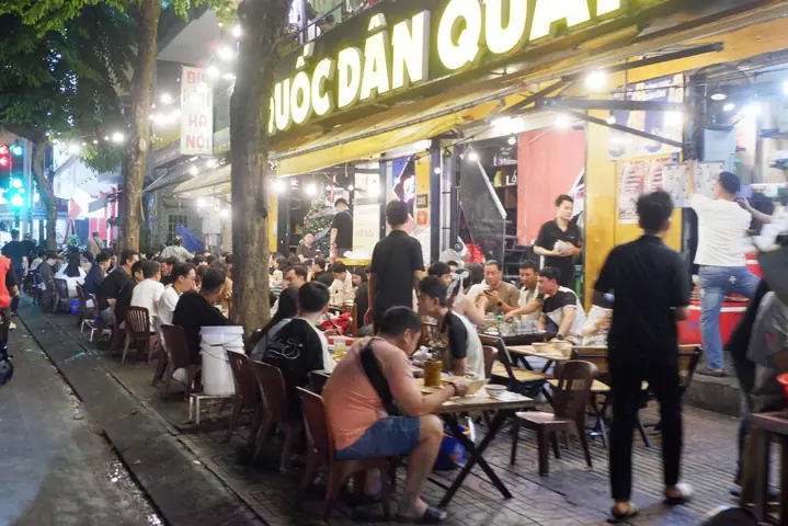 Top Quán Ăn Đường Phạm Văn Đồng 2026: Hành Trình Khám Phá Ẩm Thực Từ Phổ Thông Đẳng Cấp, "chạm" Chuẩn Vị Hà Thành