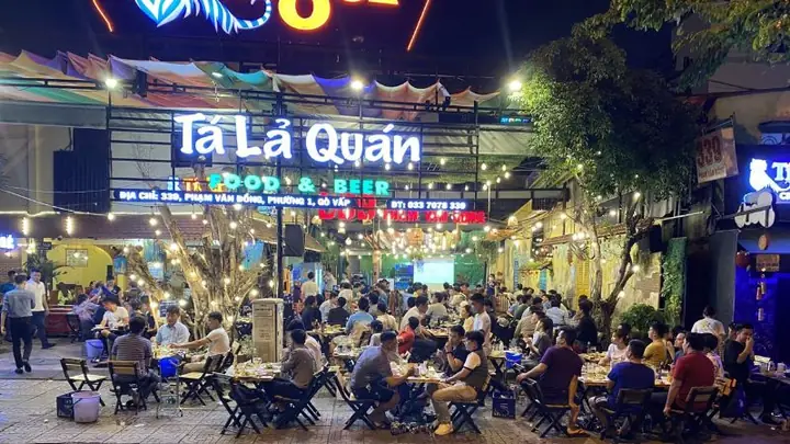 Top Quán Ăn Đường Phạm Văn Đồng 2026: Hành Trình Khám Phá Ẩm Thực Từ Phổ Thông Đẳng Cấp, "chạm" Chuẩn Vị Hà Thành