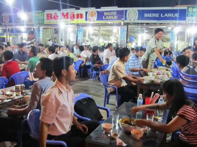Top 15+ Quán Ăn Hải Sản Rẻ Ngon "chuẩn Vị Biển" Tại Đà Nẵng 2026: Ăn No Chỉ 100K - 200K