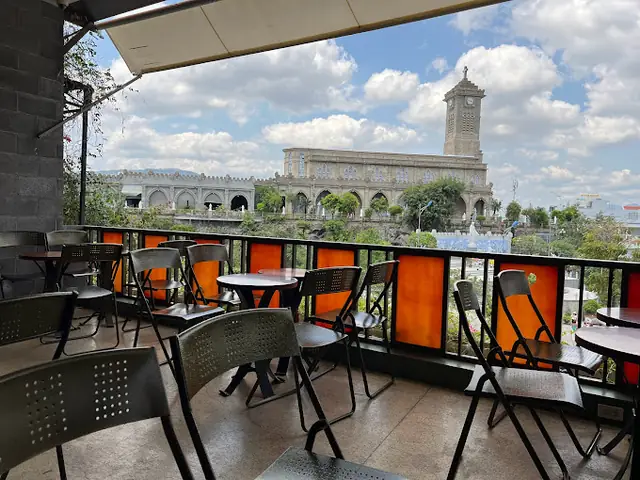 Top 15+ Quán Cafe Mở 24/24 Ở Nha Trang 2026: Địa Chỉ "sống Ảo", Làm Việc Remote, Ăn Đêm Ngon - Giá Tốt