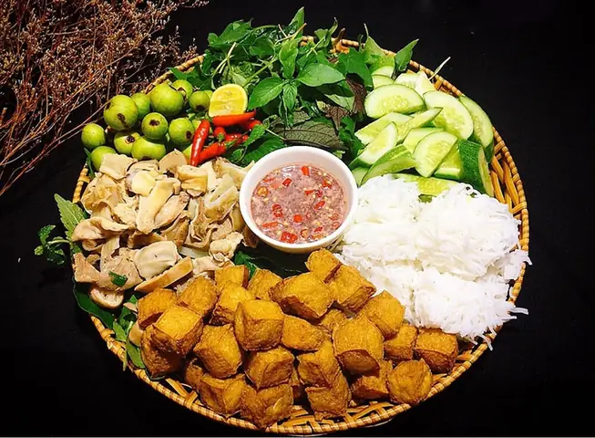Rau Sống Ăn Với Bún Đậu Mắm Tôm: Bí Quyết Chọn, Sơ Chế Và Top Loại "chuẩn Vị" Nhất Năm 2026