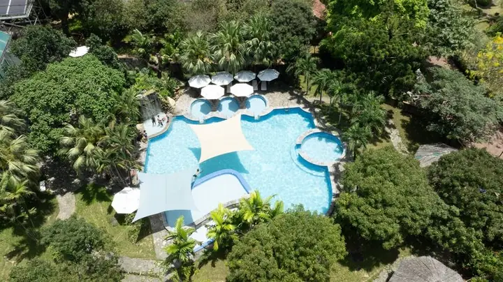 Top 10+ Resort Có Bể Bơi Nước Nóng Gần Hà Nội Đáng Trải Nghiệm Nhất Năm 2026: Review Chi Tiết, Giá Cả & Mẹo Đặt Phòng Thông Minh