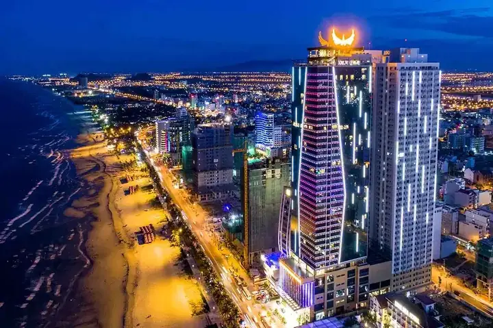 Review Khách Sạn Ở Đà Nẵng 2026: Top 10 Nơi Nghỉ Được Khách Du Lịch "săn" Nhiều Nhất, Giá Cả & Trải Thực Tế