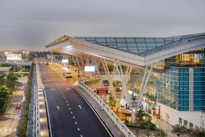 Sân Bay Quốc Tế Đà Nẵng Thuộc Quận Nào? Thông Tin Chi Tiết, Hướng Dẫn Di Chuyển Và Xu Hướng Phát Triển Năm 2026
