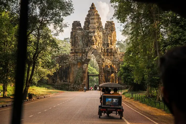 Chuyến Bay Siem Reap - TP.HCM 2026: Lịch Bay, Giá Vé, Hãng Hàng Không & Mẹo Săn Vé Rẻ Mới Nhất