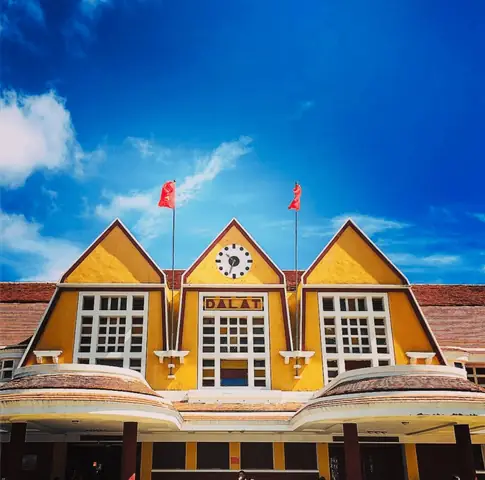 Số Điện Thoại Ga Xe Lửa Đà Lạt 2026: Thông Tin Liên Hệ Mới Nhất, Lịch Chạy, Giá Vé Và Hướng Dẫn Du Lịch Chi Tiết