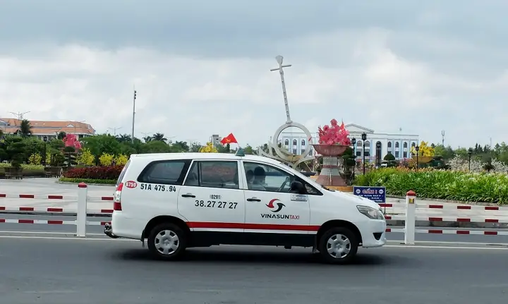 Tổng Hợp Số Điện Thoại Taxi Hội An 2026: Danh Sách Chi Tiết, Giá Cước Mới Nhất & Mẹo Gọi Xe Nhanh, An Toàn