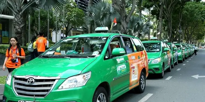 Tổng Hợp Số Điện Thoại Taxi Thành Phố Vinh Mới Nhất 2026: Danh Sách Chi Tiết, Giá Cước & Mẹo Đặt Xe Nhanh Chóng