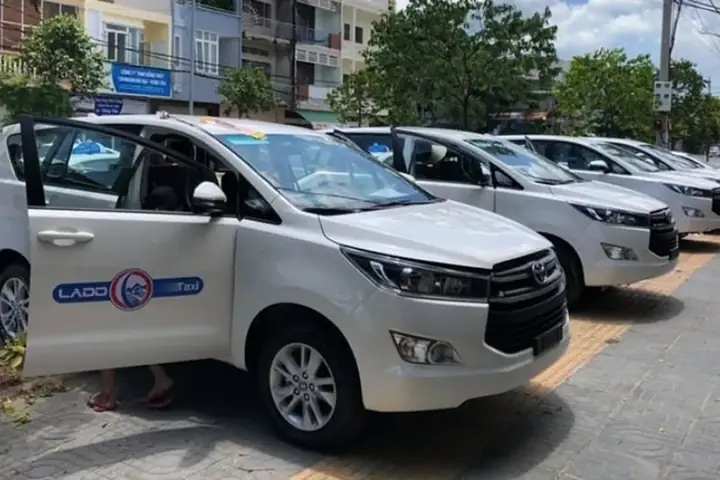 Tổng Hợp Số Điện Thoại Taxi Mai Linh Quy Nhơn 2026: Hotline Đặt Xe Nhanh, Giá Cước Mới Nhất & Mẹo Gọi Xe Tiết Kiệm