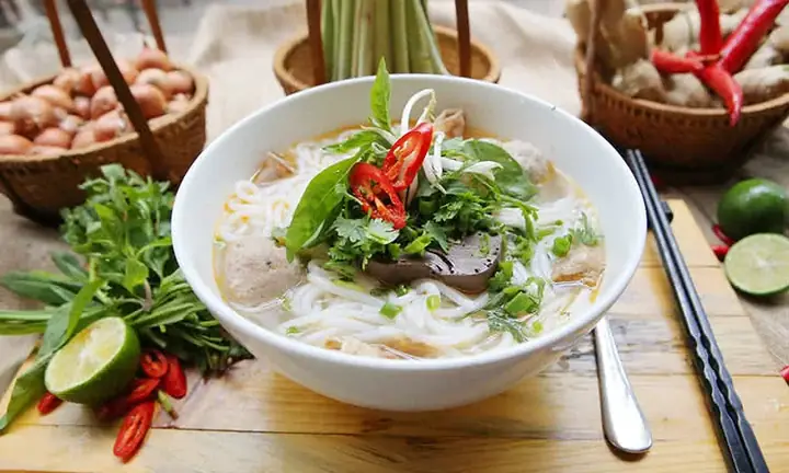 Sum Villa 10 Đặng Thái Mai 2026: Review Chi Tiết Không Gian, Tiện Ích, Giá Thuê & Trải Thực Tế Mới Nhất