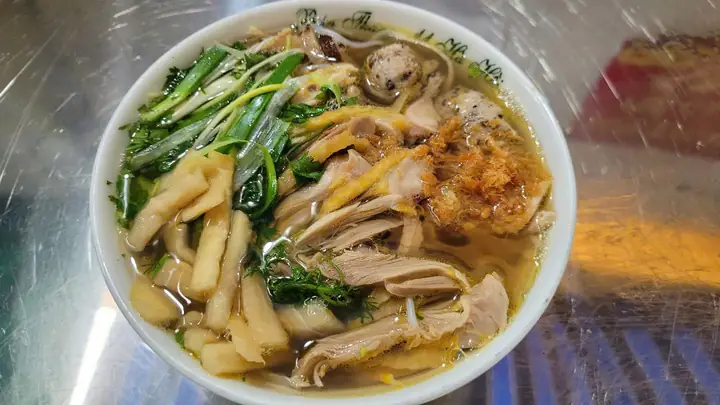 Tại Sao Gọi Là Bún Thang? Hành Trình 1000 Năm Của "nàng Thơ" Trong Bát Ăn Hà Thành