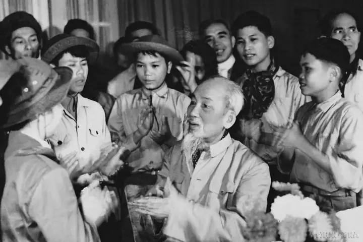 Chủ Tịch Hồ Chí Minh: Hình Ảnh Vĩ Đại Của Một Nhà Cách Mạng Thiên Tài Và Người Cha Già Của Dân Tộc Việt Nam – Nhìn Nhận Từ Năm 2026