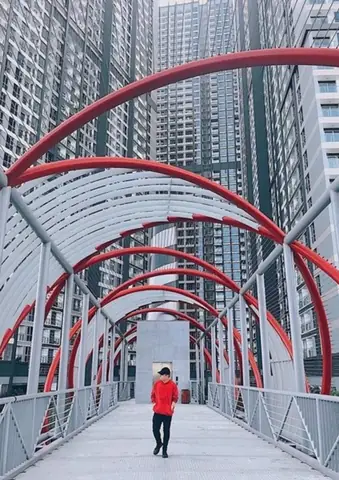 Tầng Cao Nhất Landmark 81 Có Gì? Trải Nghiệm Đỉnh Cao Việt Nam Tại Skyview & Vinpearl Luxury 2026 Tầng Cao Nhất Landmark 81 Có Gì? Trải Nghiệm Đỉnh Cao Việt Nam Tại Skyview & Vinpearl Luxury 2026
