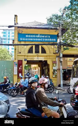 The Refinery Hồ Chí Minh City 2026: Địa Chỉ "chạm" Lịch Sử & Ẩm Thực Pháp Hàng Đầu Sài Gòn