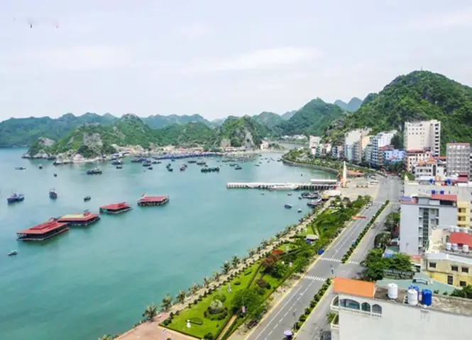 Thị Trấn Cát Bà Hải Phòng 2026: Hướng Dẫn Du Lịch Toàn Diện, Giá Cả Mới Nhất, Xu Hướng & Bí Quyết Chơi "chuẩn Không Cần Chỉnh"