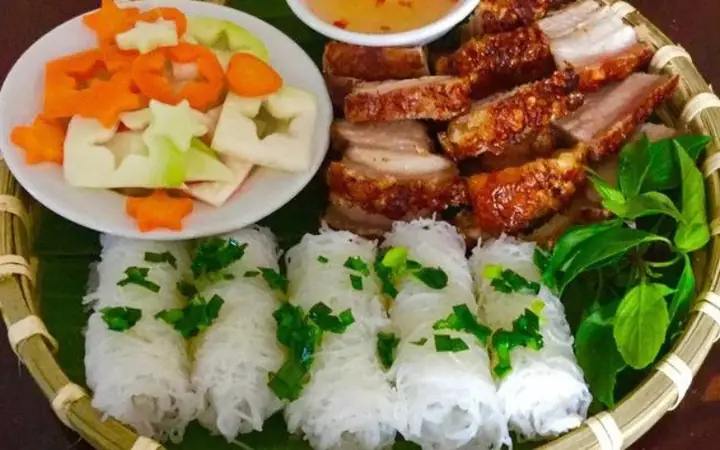 Thịt Heo Quay Nấu Món Gì Ngon? Top 10+ Cách Biến Tấu "thần Thánh" Ăn Không Chán Cập Nhật 2026