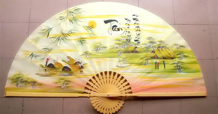 Thuyết Minh Về Chiếc Nón Lớp 9: Phân Tích Sâu, Bối Cảnh Chương Trình 2026 Và Hướng Dẫn Làm Bài Đạt Điểm Cao