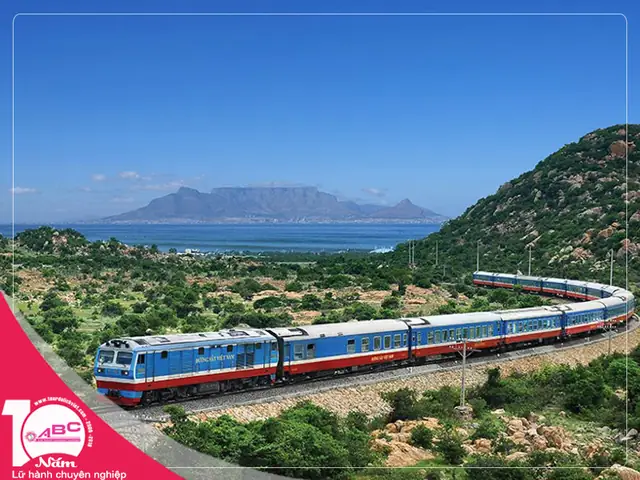 Tour Du Lịch Nha Trang Bằng Tàu Hỏa 5 Sao 2026: Trải Nghiệm "khách Sạn Đi Lại" Đẳng Cấp Trên Đường Sắt Thống Nhất
