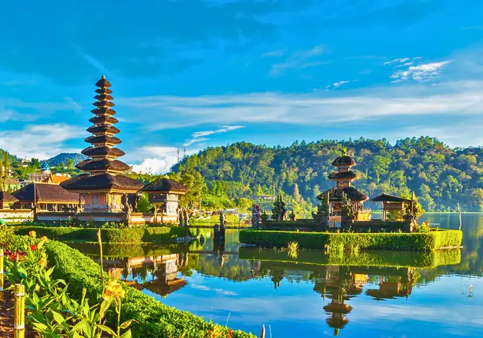 Top 10 Địa Điểm Tuần Trăng Mật Nước Ngoài Nên Đi Năm 2026: Gợi Ý Chi Tiết Cho Cặp Đôi Mới