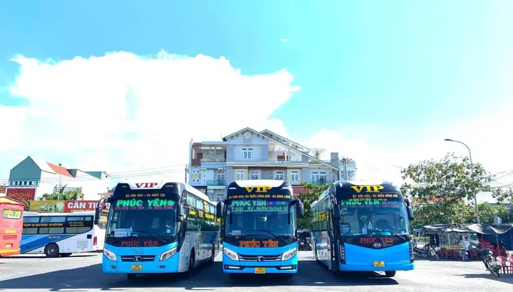 Vé Xe Bến Xe Miền Đông Đi Nha Trang 2026: Giá Vé, Lịch Chạy, Đặt Chỗ Online & Kinh Nghiệm Chọn Nhà Xe Uy Tín